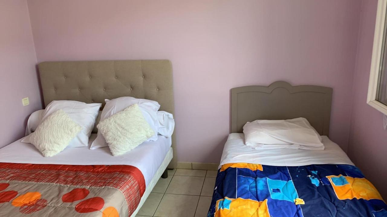 Hotel Du Cygne De La Croix Blanche Lailly-en-Val Εξωτερικό φωτογραφία