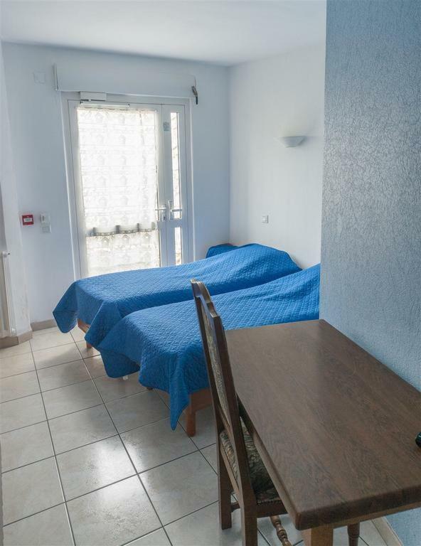 Hotel Du Cygne De La Croix Blanche Lailly-en-Val Εξωτερικό φωτογραφία