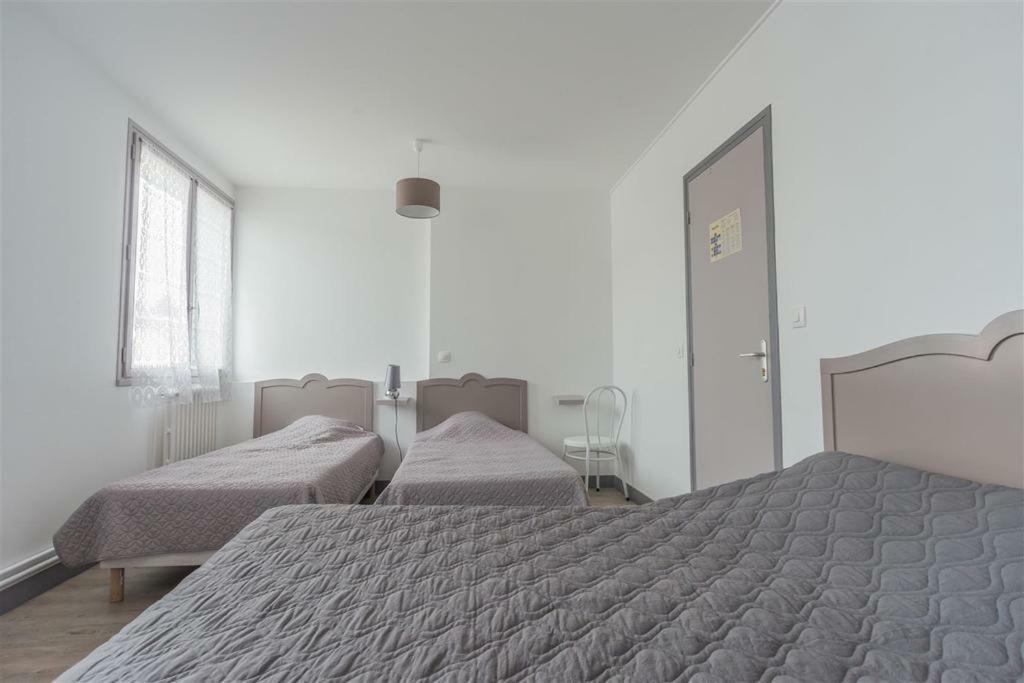 Hotel Du Cygne De La Croix Blanche Lailly-en-Val Εξωτερικό φωτογραφία